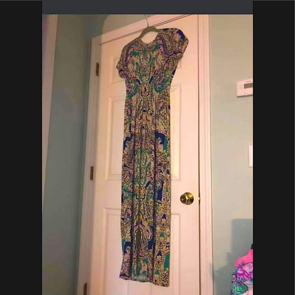 Large maternity maxi by flirt pink
